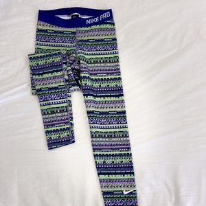 Nike Pro 8 bit Leggings